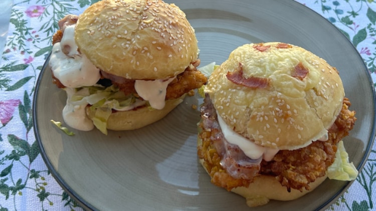 Chicken burger